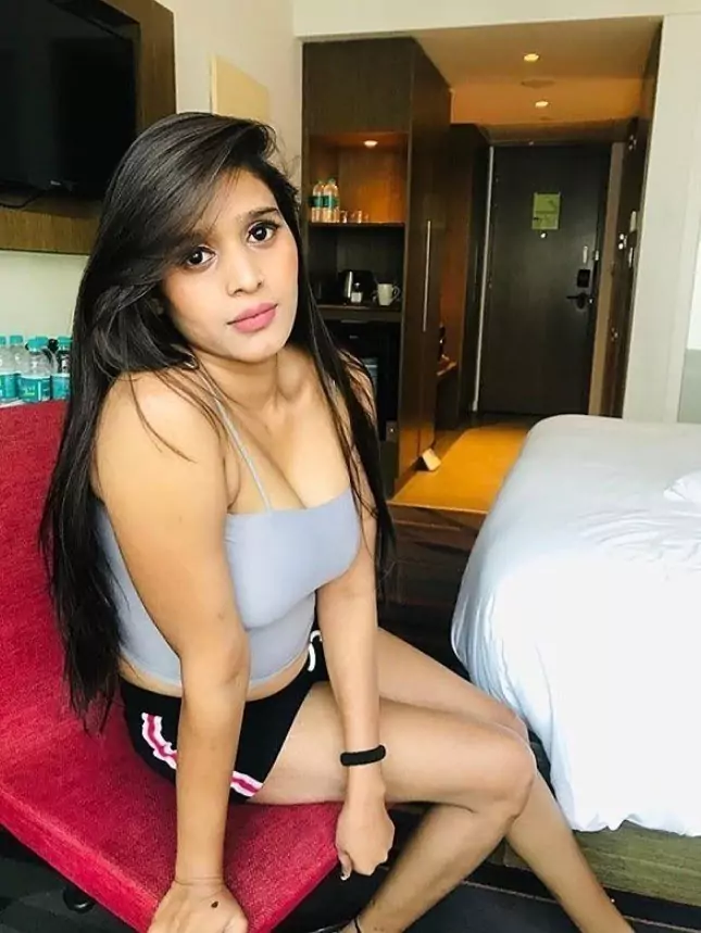 कॉल गर्ल्स सर्विस  मनकापुर